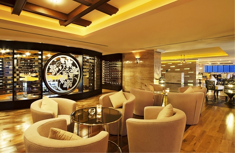 Park Regis Kris Kin